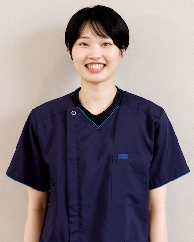 腰痛・肩こり・首痛 専門整体院 リハイロ　杉川 美月